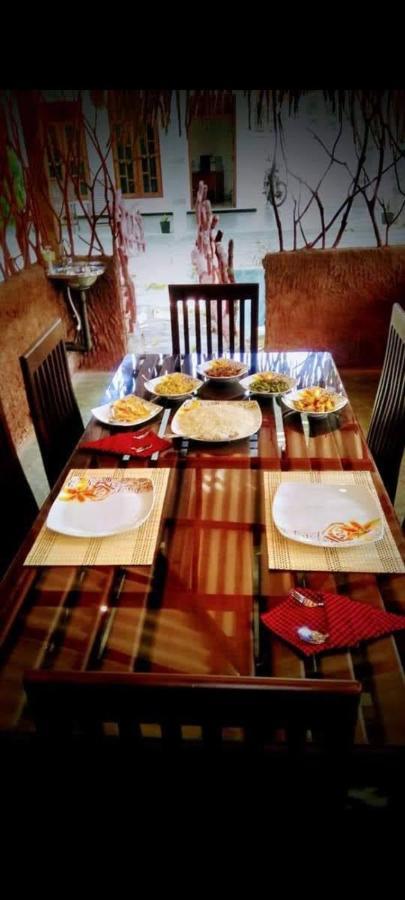 Induwara Safari Resort Удавалаве Екстериор снимка